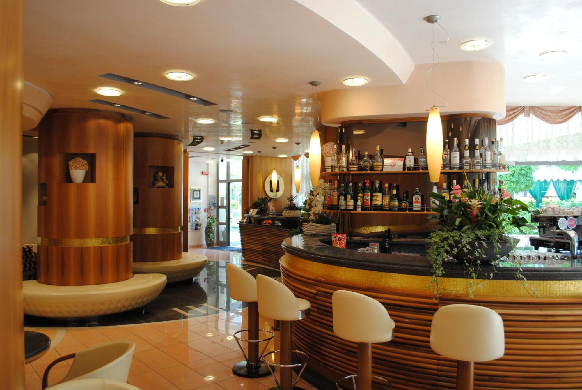 Hotel Franz 비비오네 외부 사진
