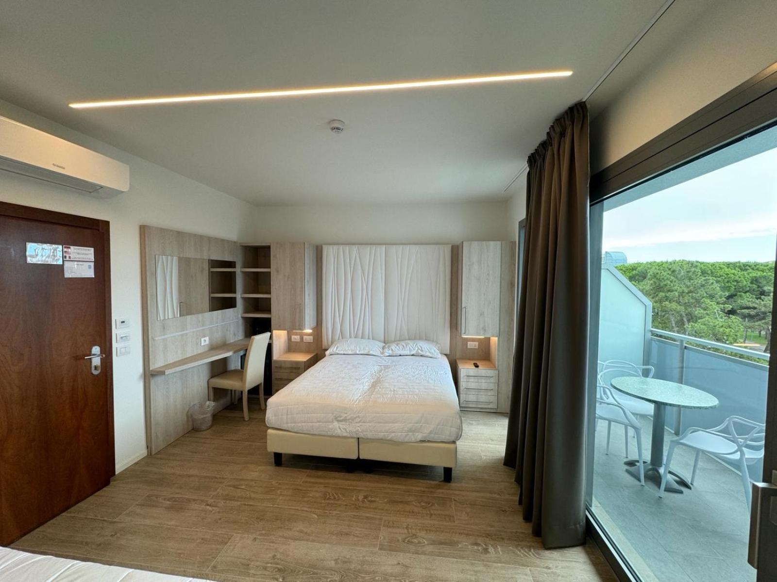 Hotel Franz 비비오네 외부 사진