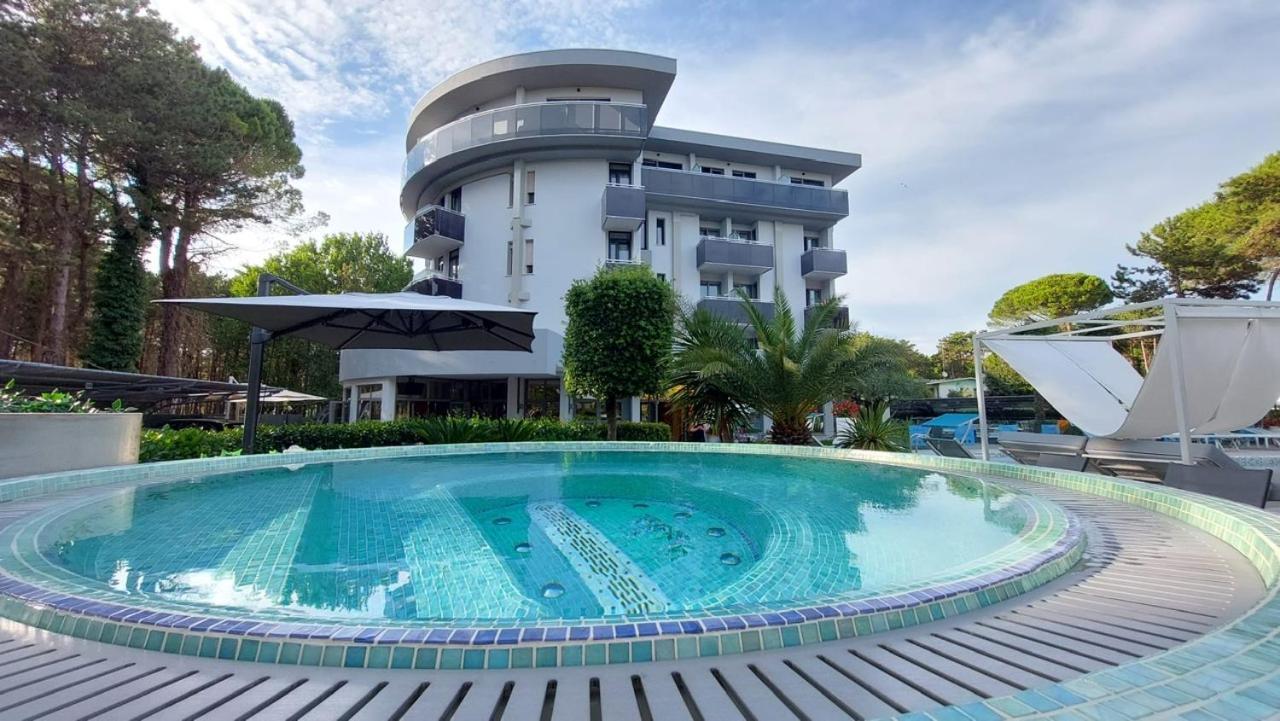 Hotel Franz 비비오네 외부 사진
