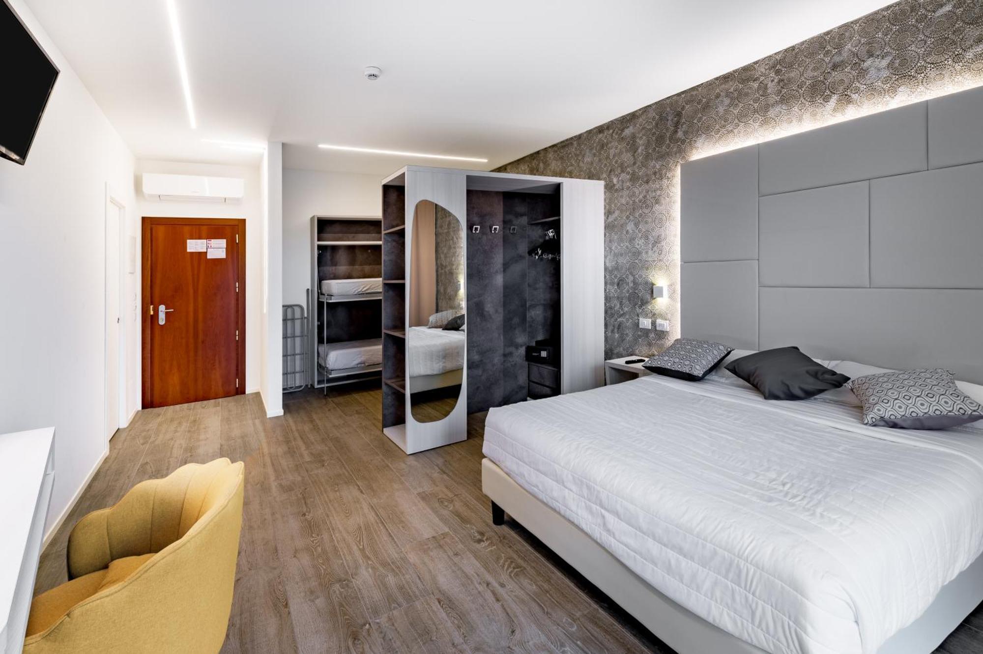 Hotel Franz 비비오네 외부 사진