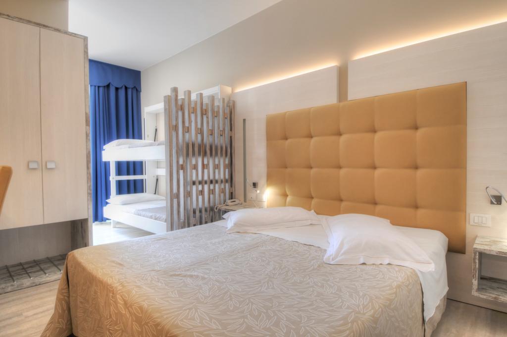 Hotel Franz 비비오네 외부 사진
